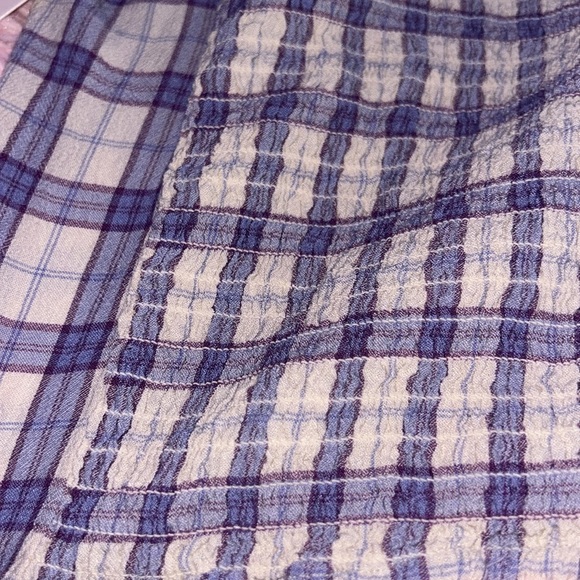 Purple & cream plaid off the shoulder crop top - Picture 3 of 5